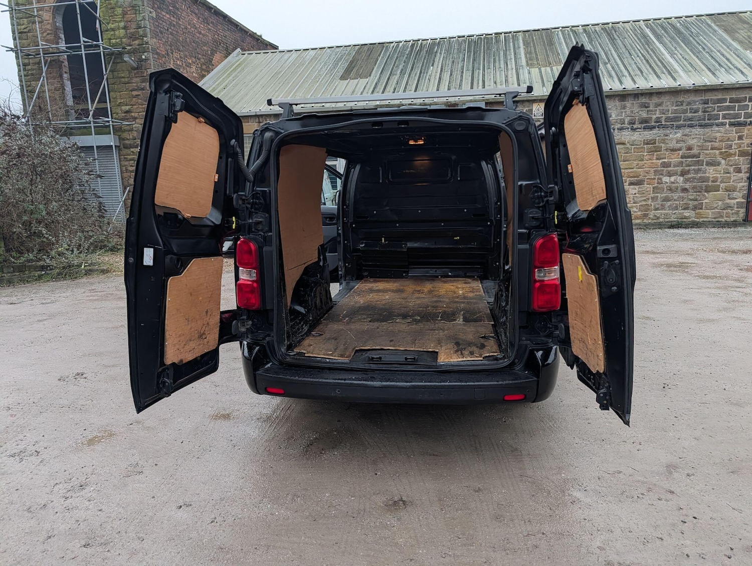 Used Vauxhall Vivaro for sale - 77684096: Photo 14