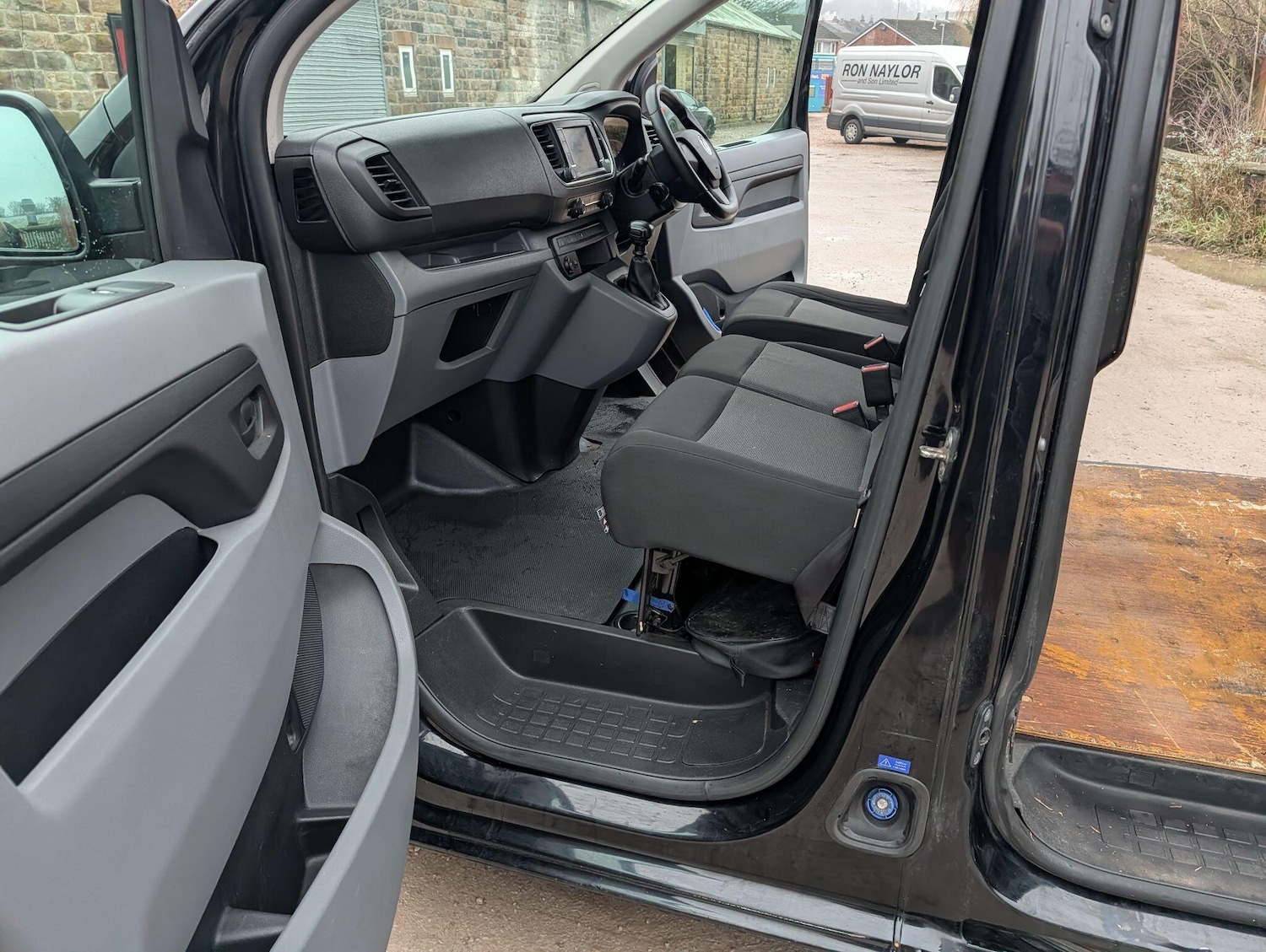 Used Vauxhall Vivaro for sale - 77684096: Photo 26