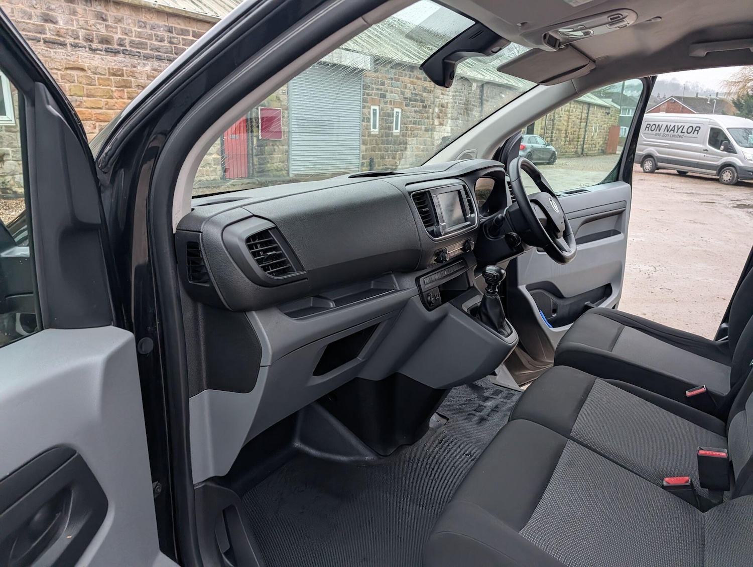 Used Vauxhall Vivaro for sale - 77684096: Photo 27