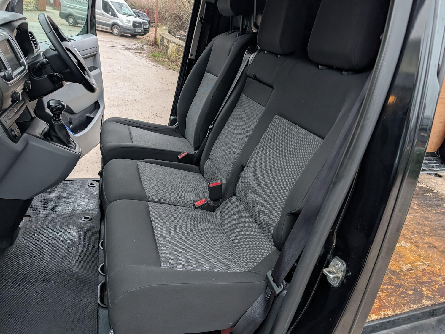 Used Vauxhall Vivaro for sale - 77684096: Photo 28