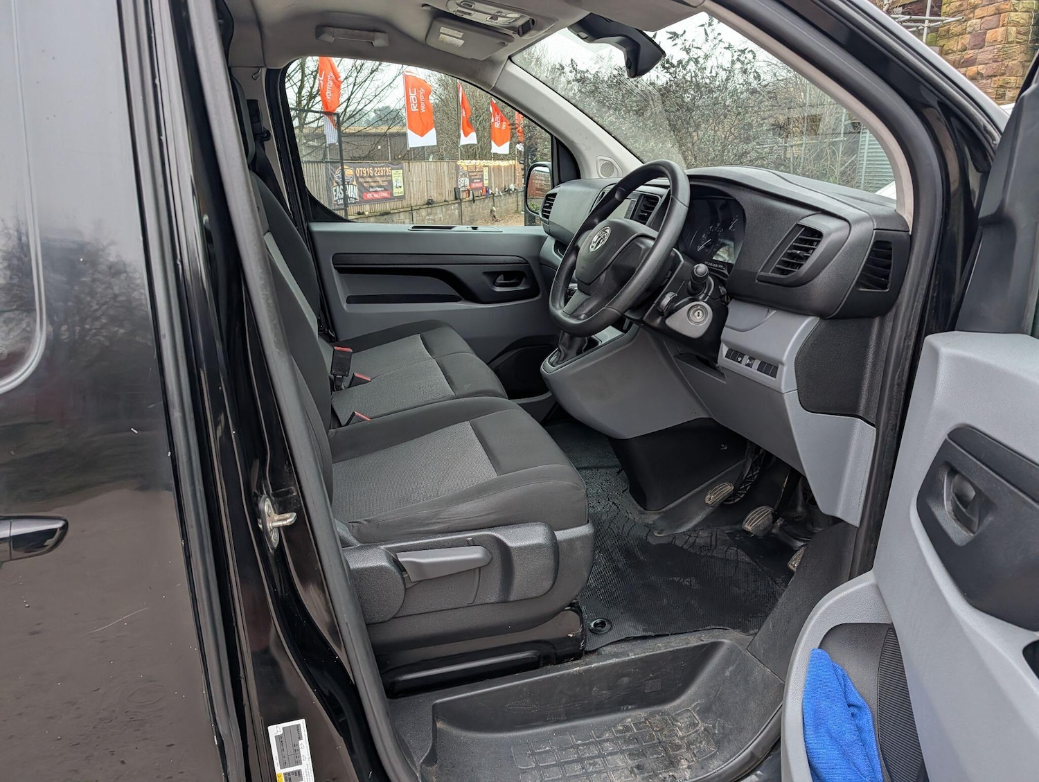 Used Vauxhall Vivaro for sale - 77684096: Photo 30
