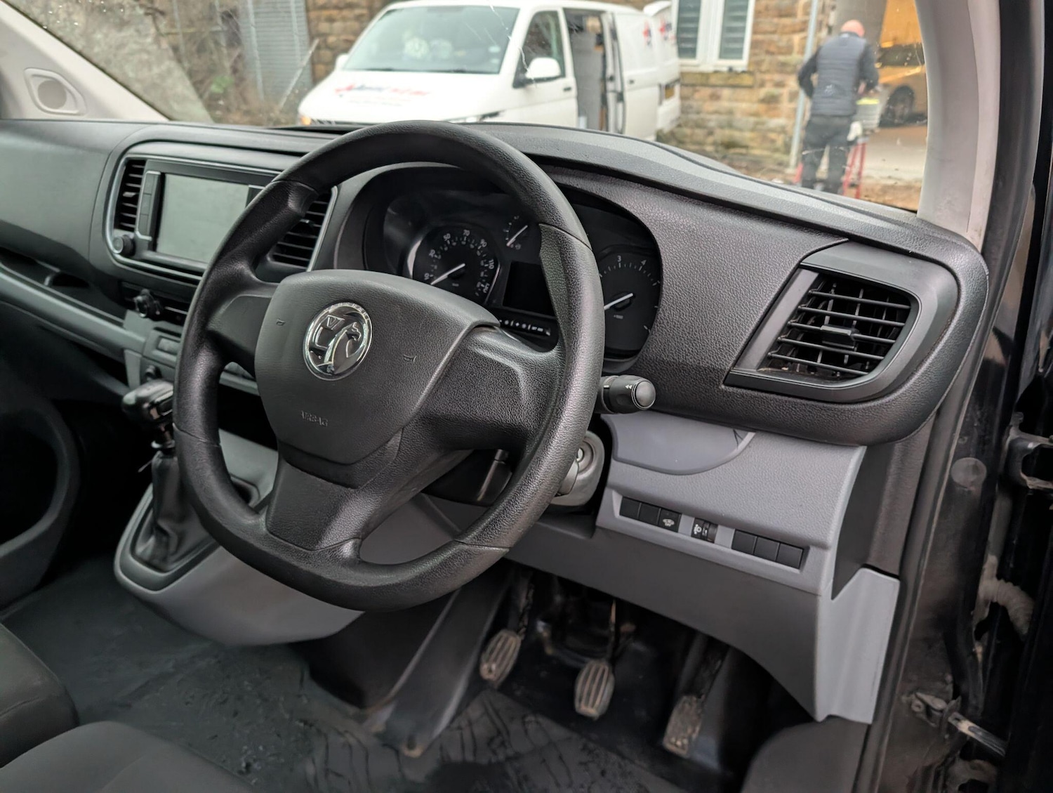 Used Vauxhall Vivaro for sale - 77684096: Photo 32