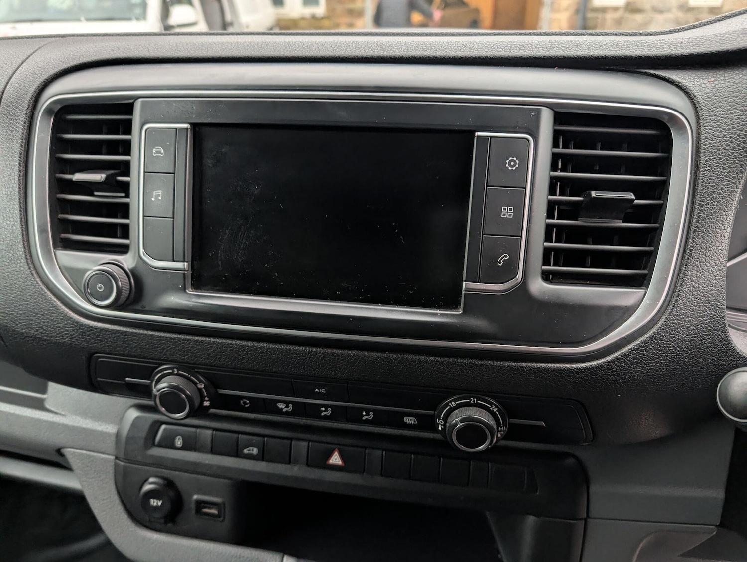 Used Vauxhall Vivaro for sale - 77684096: Photo 35