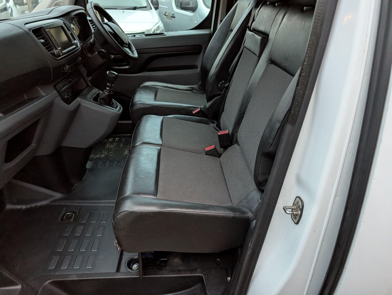 Used Peugeot Expert 2020 for sale - 77242768: Photo 8