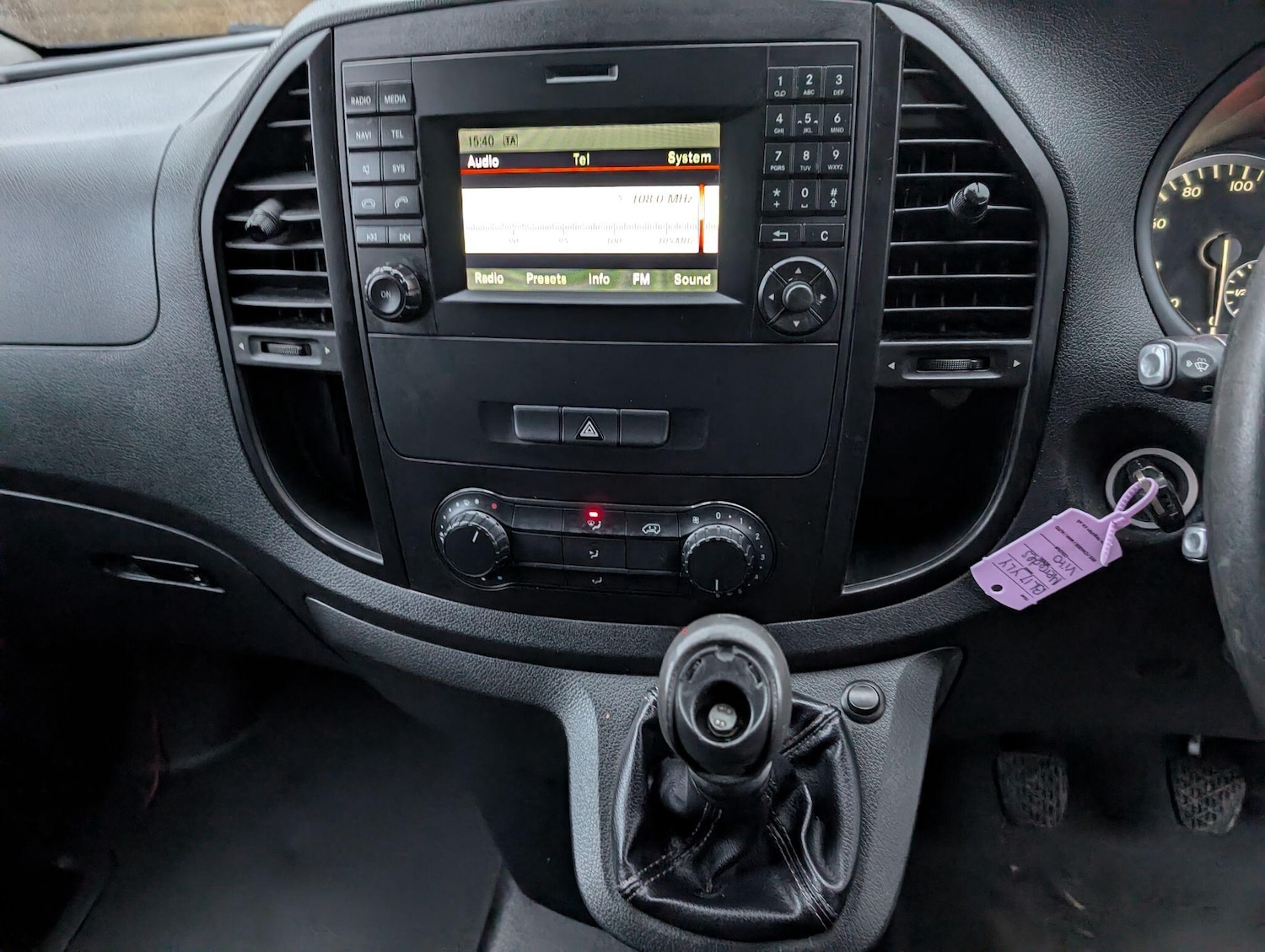 Used Mercedes-Benz Vito 2017 for sale - 76592530: Photo 30