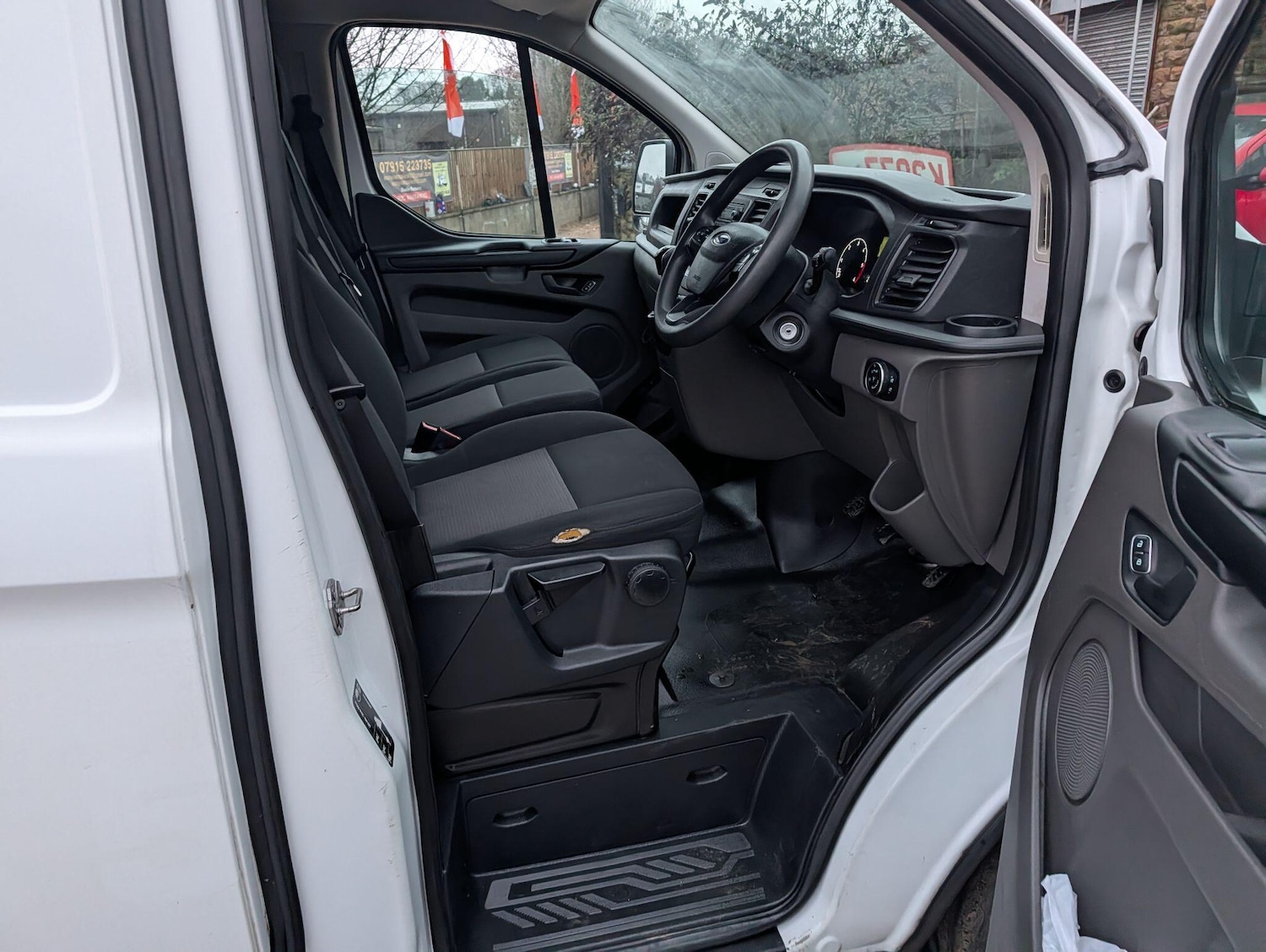 Used Ford Transit Custom 2018 for sale - 77478663: Photo 24