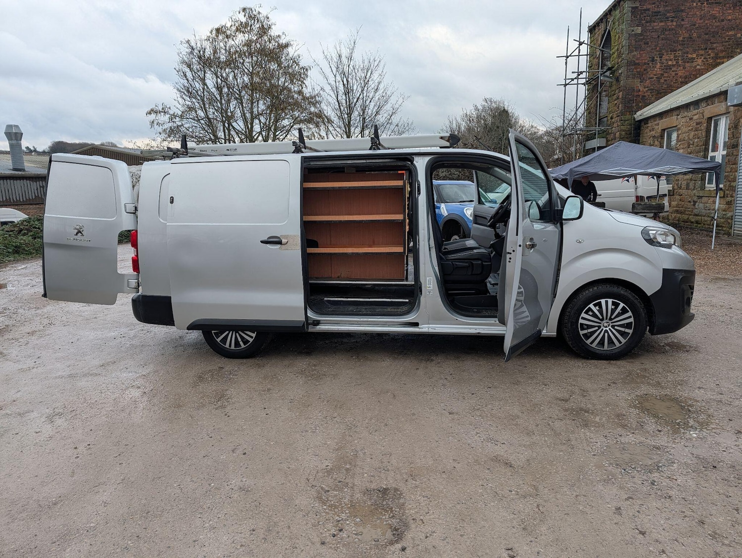 Used Peugeot Expert 2019 for sale - 77496137: Photo 12