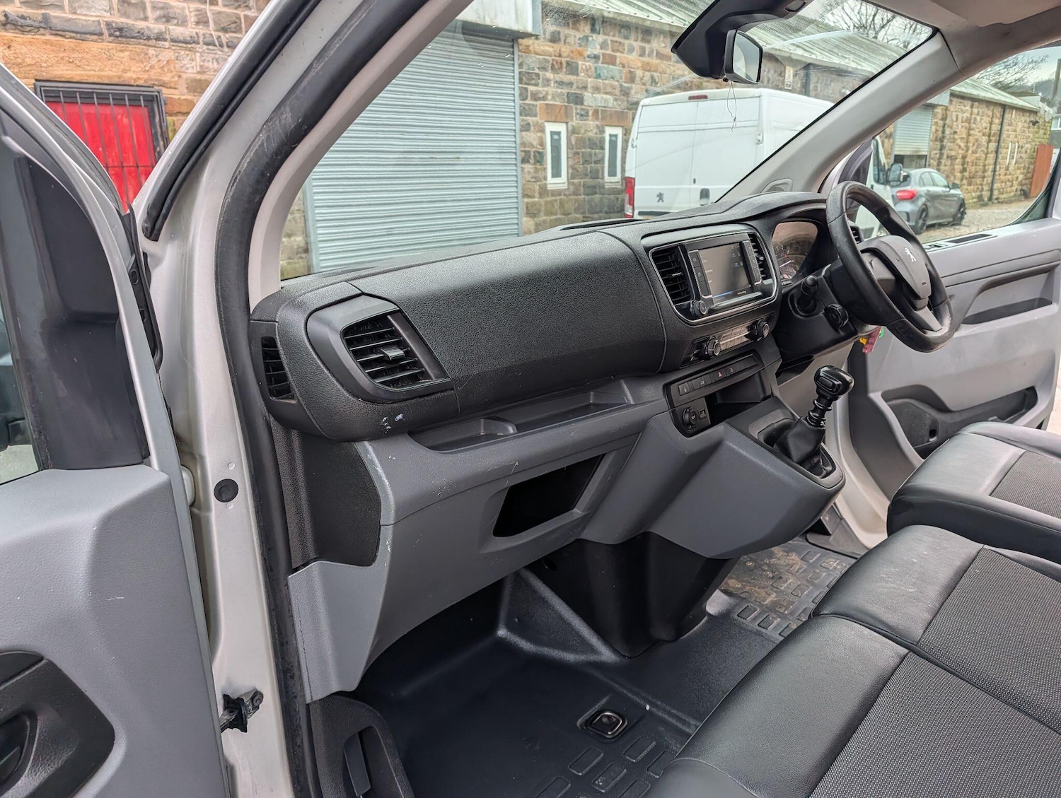 Used Peugeot Expert 2019 for sale - 77496137: Photo 28