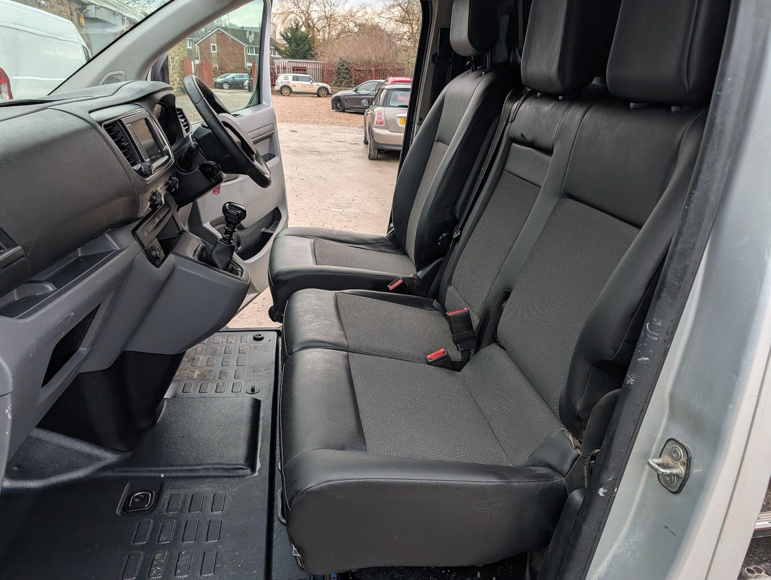 Used Peugeot Expert 2019 for sale - 77496137: Photo 29