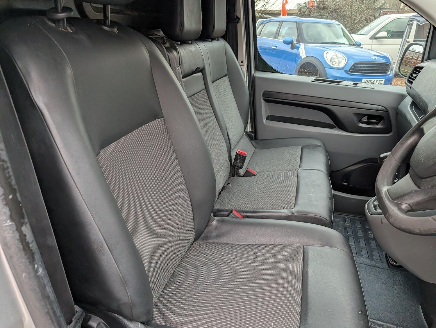 Used Peugeot Expert 2019 for sale - 77496137: Photo 32