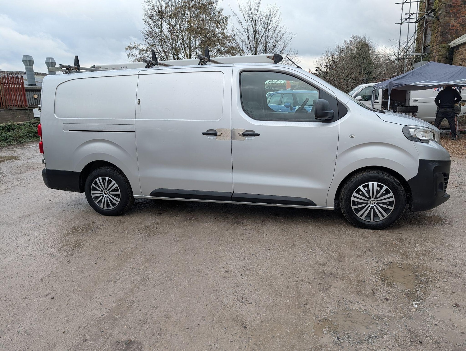 Used Peugeot Expert 2019 for sale - 77496137: Photo 39