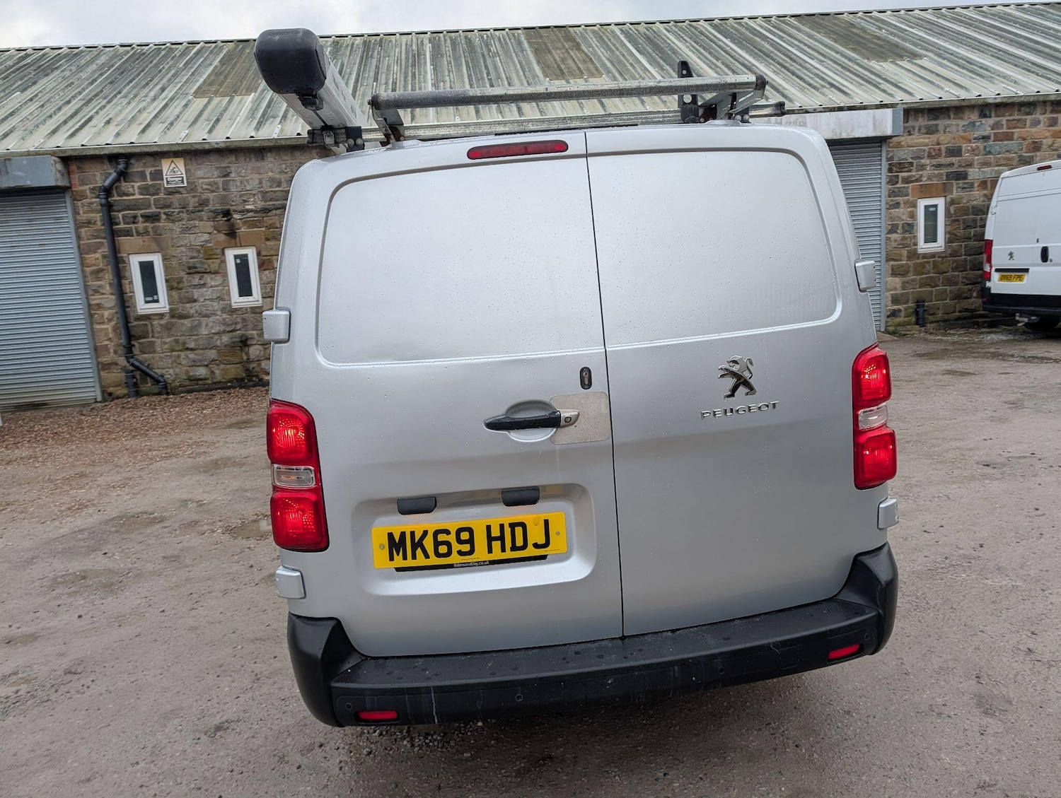 Used Peugeot Expert 2019 for sale - 77496137: Photo 43