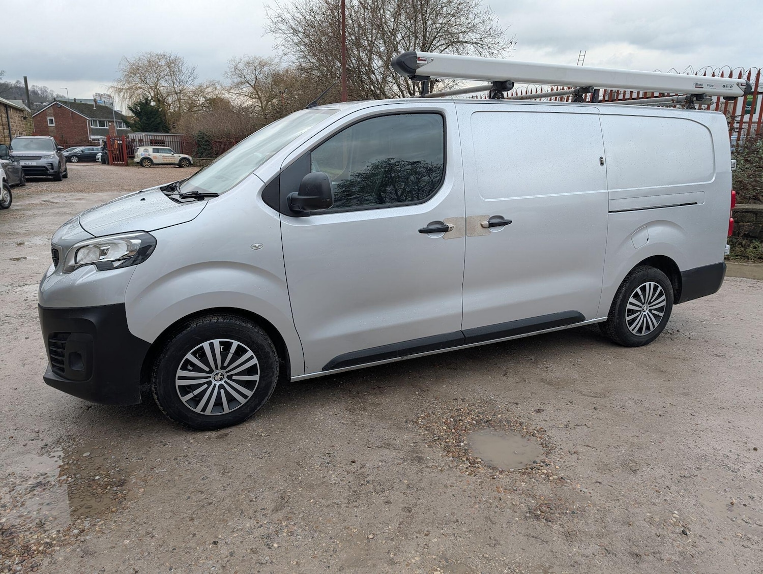 Used Peugeot Expert 2019 for sale - 77496137: Photo 46