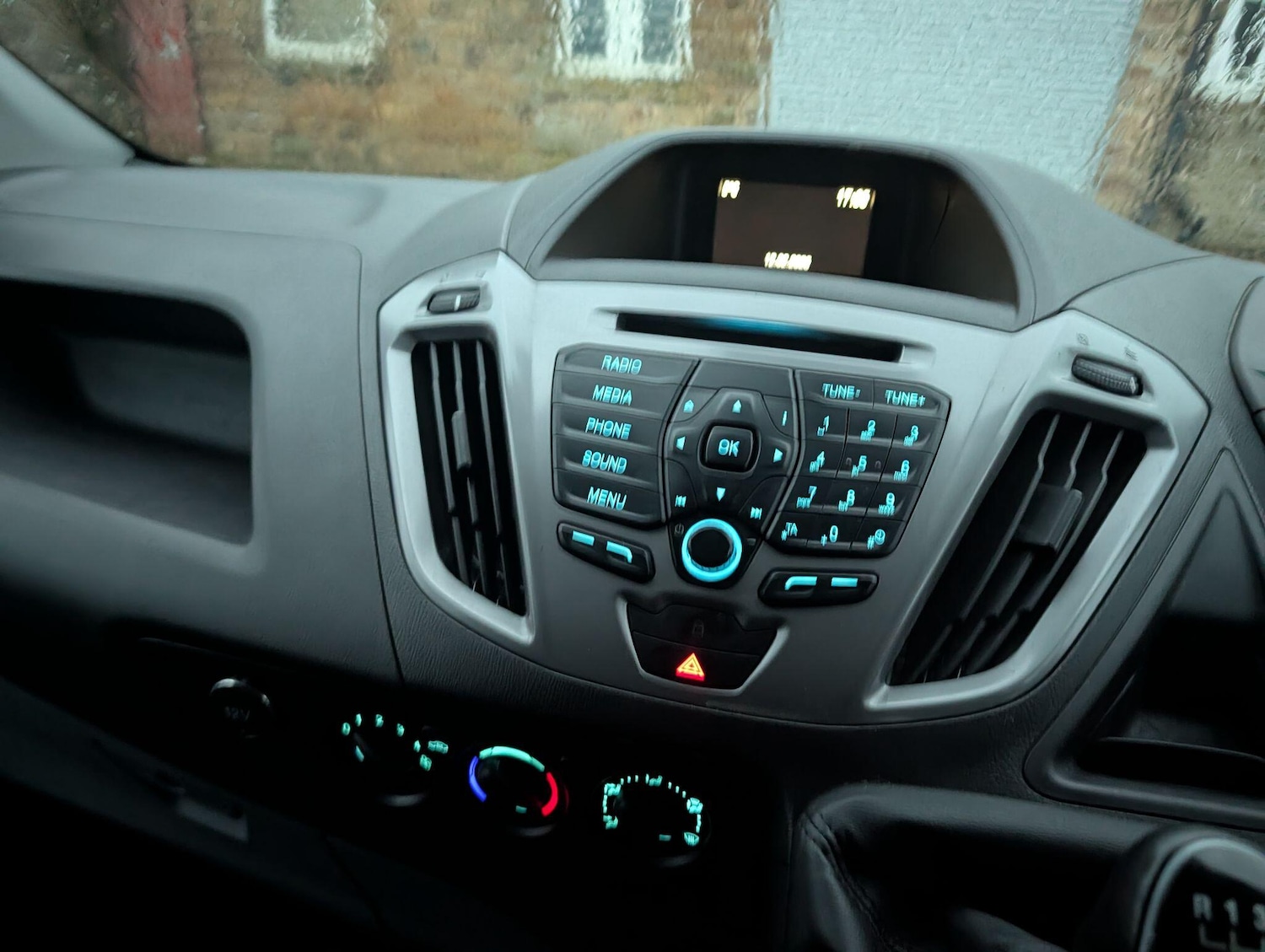 Used Ford Transit Custom 2017 for sale - 77524186: Photo 32