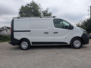 Used Vauxhall Vivaro 2016 for sale - 75279696: Photo