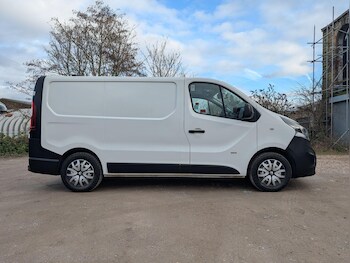 Used Vauxhall Vivaro 2018 for sale - 77671158: Photo