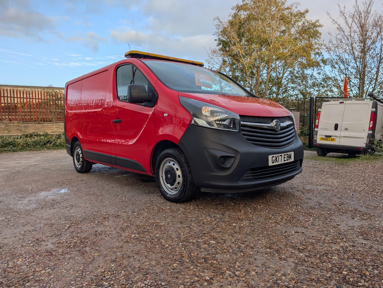 Used Vauxhall Vivaro 2017 for sale - 76440911: Photo 1
