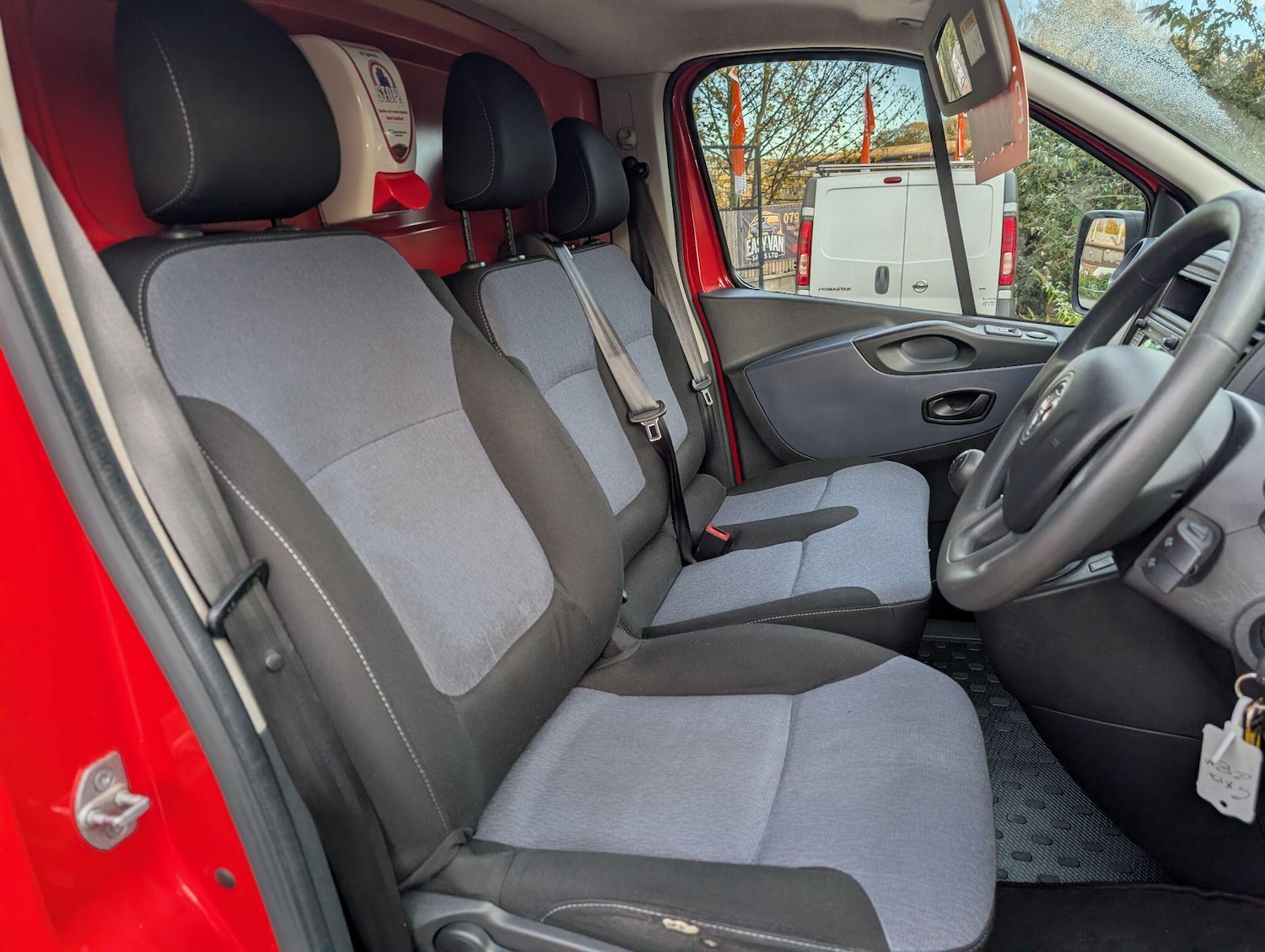 Used Vauxhall Vivaro 2017 for sale - 76440911: Photo 31