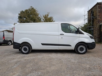 Used Ford Transit Custom 2016 for sale - 76189004: Photo