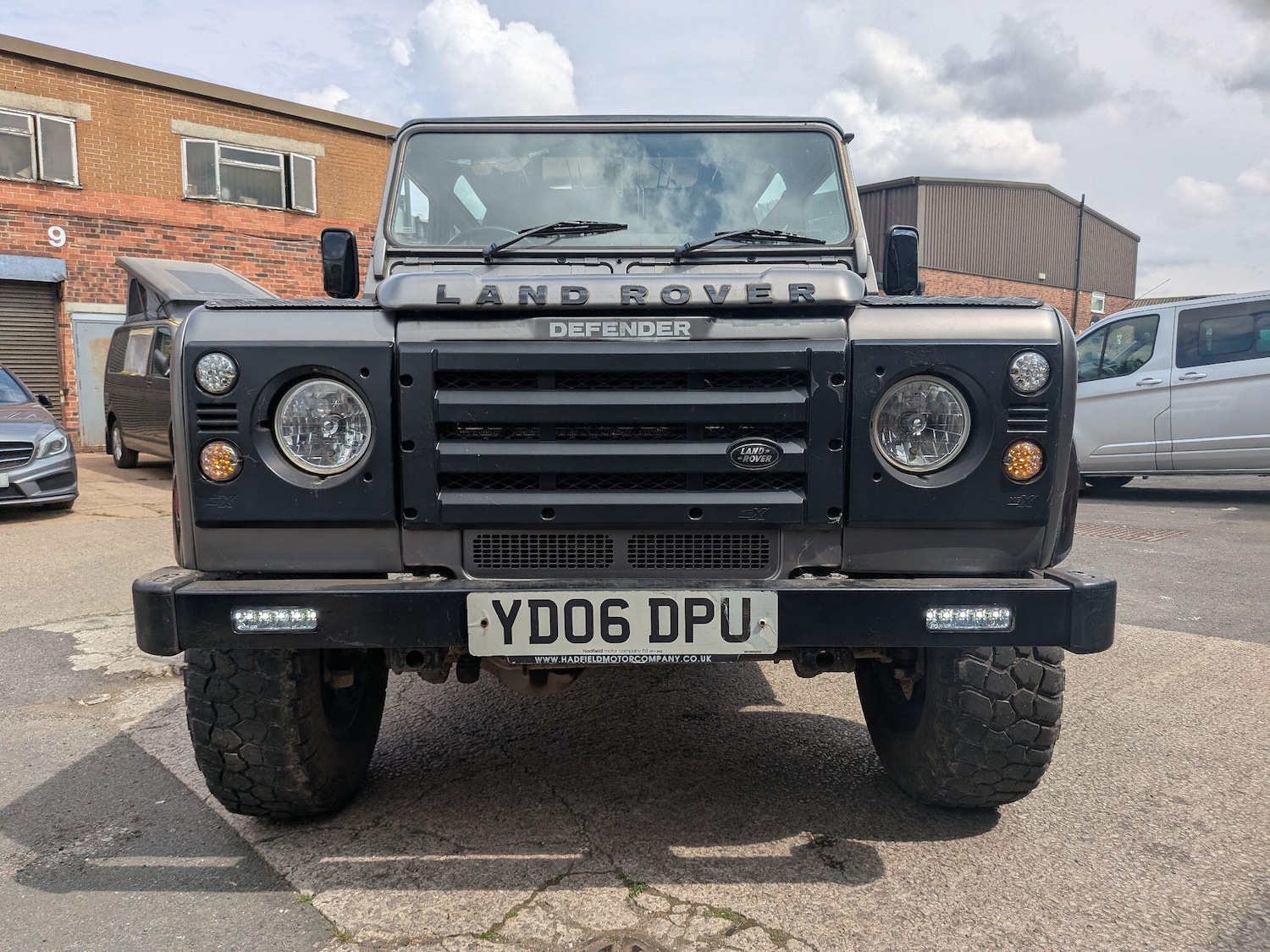 Used Land Rover Defender 2006 for sale - 76620075: Photo 4