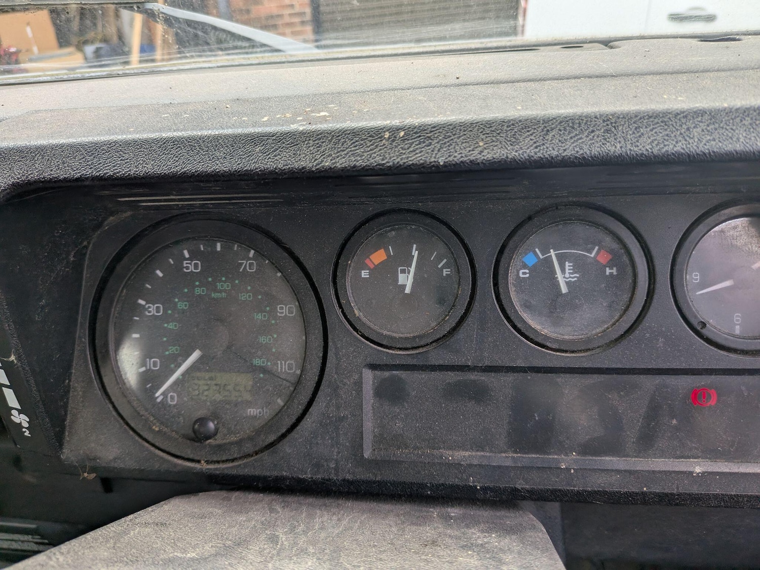 Used Land Rover Defender 2006 for sale - 76620075: Photo 6