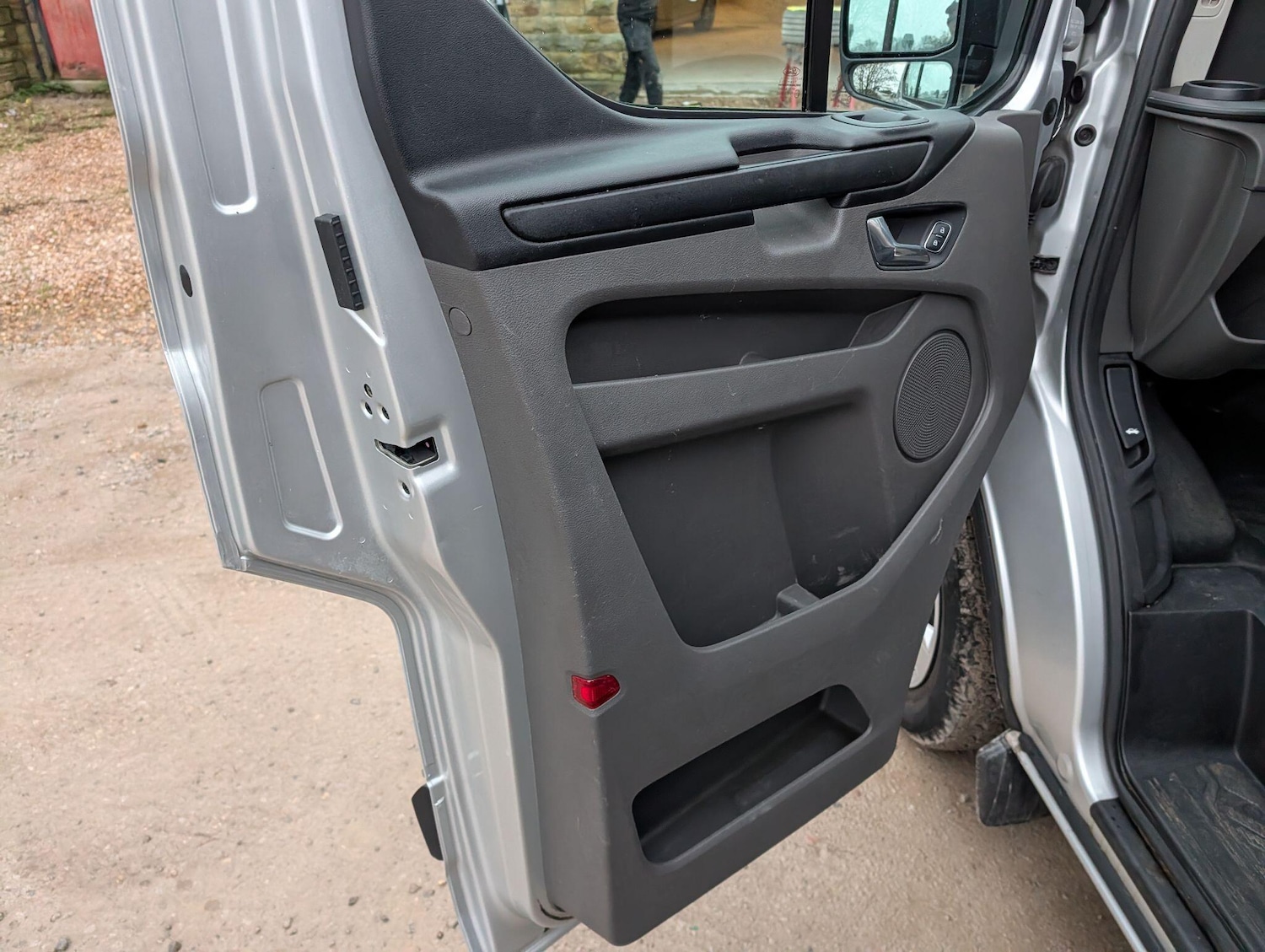 Used Ford Transit Custom 2018 for sale - 77358976: Photo 23