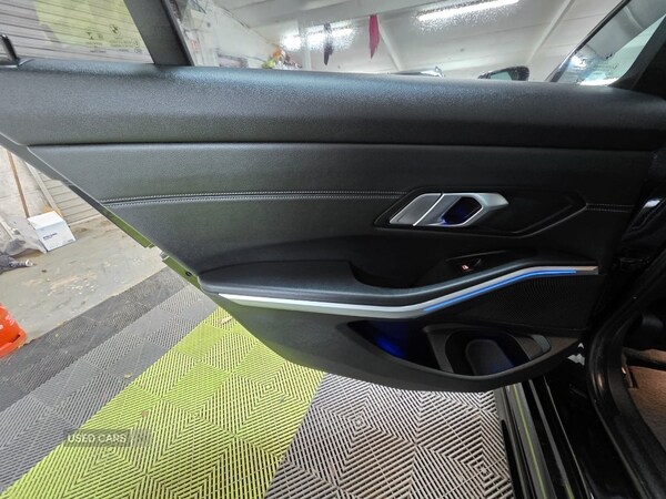 Used BMW 3 Series 2020 for sale - 76216057: Photo 23