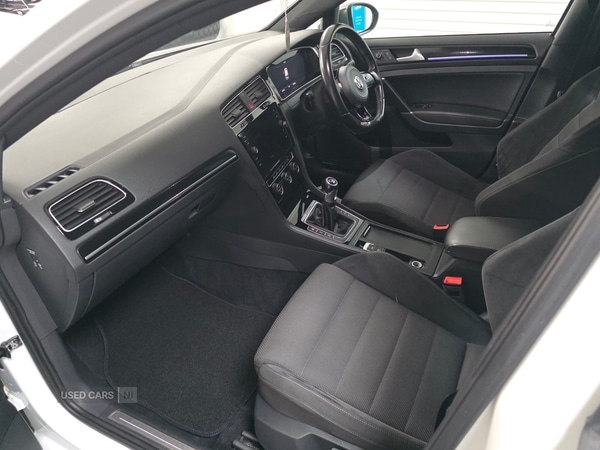 Used Volkswagen Golf 2017 for sale - 78101694: Photo 11