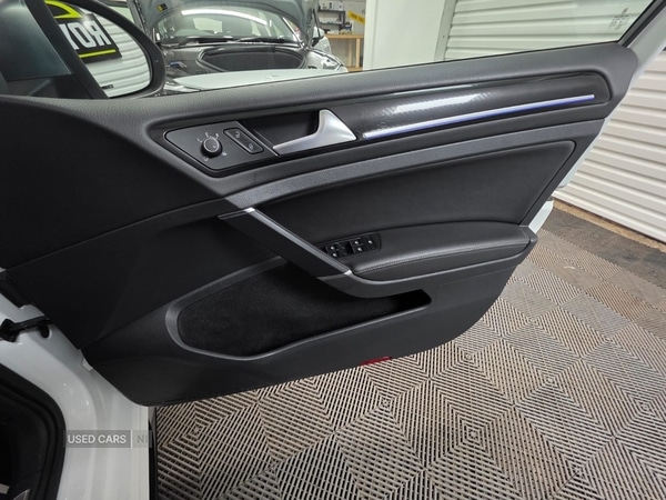 Used Volkswagen Golf 2017 for sale - 78101694: Photo 21