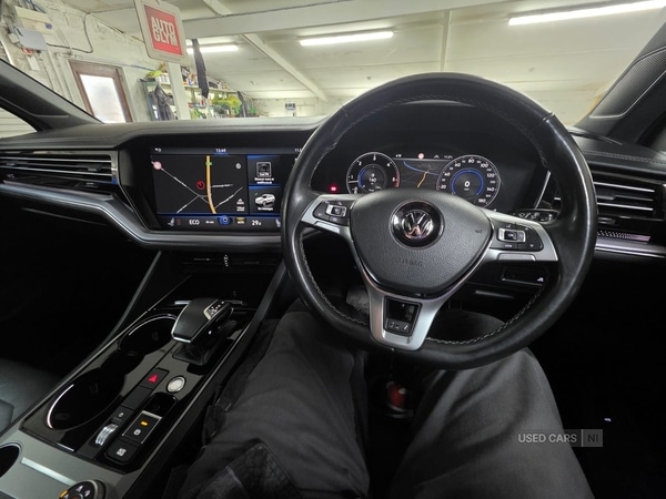 Used Volkswagen Touareg 2018 for sale - 77575699: Photo 18