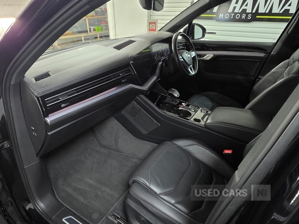 Used Volkswagen Touareg 2018 for sale - 77575699: Photo 19