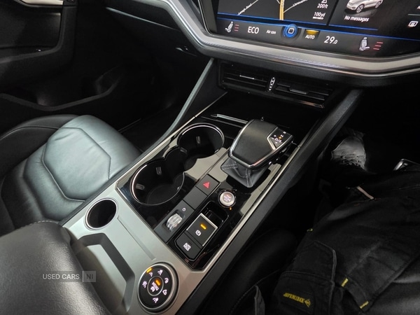 Used Volkswagen Touareg 2018 for sale - 77575699: Photo 25