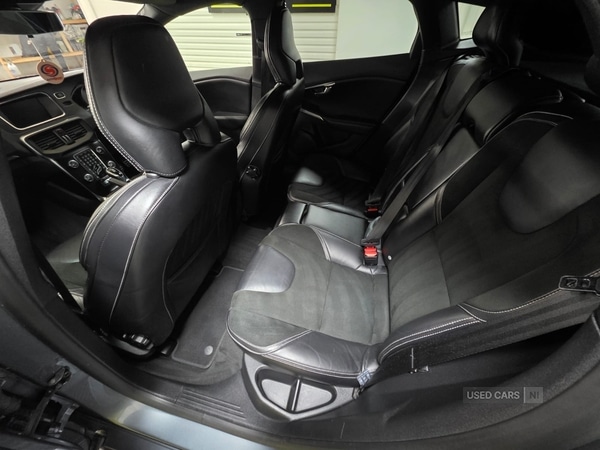 Used Volvo V40 2016 for sale - 76338077: Photo 19