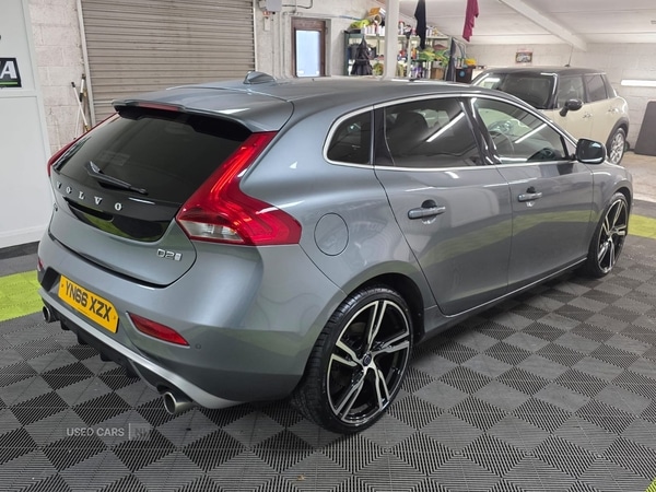 Used Volvo V40 2016 for sale - 76338077: Photo 2
