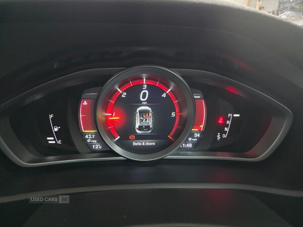 Used Volvo V40 2016 for sale - 76338077: Photo 20