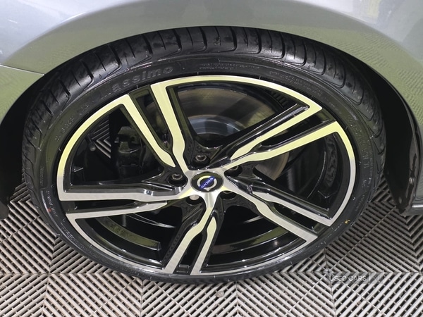 Used Volvo V40 2016 for sale - 76338077: Photo 9