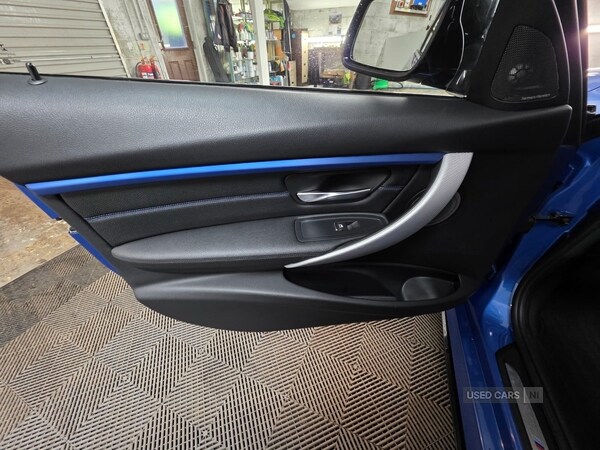 Used BMW 3 Series 2017 for sale - 77359628: Photo 13