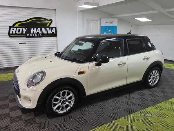 Used MINI Hatch 2017 for sale - 76337959: Photo 1