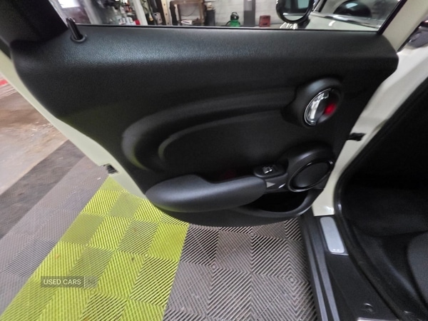 Used MINI Hatch 2017 for sale - 76337959: Photo 23