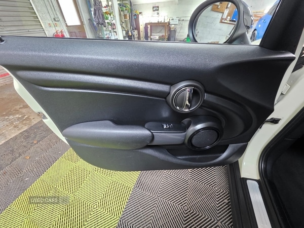 Used MINI Hatch 2017 for sale - 76337959: Photo 24