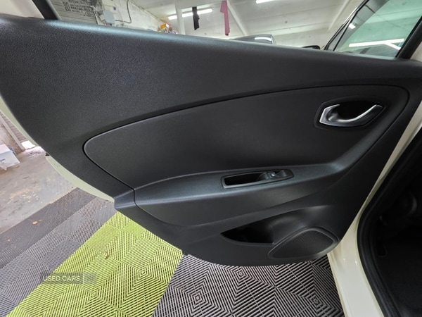 Used Renault Captur 2018 for sale - 76216035: Photo 13