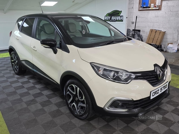 Used Renault Captur 2018 for sale - 76216035: Photo 2