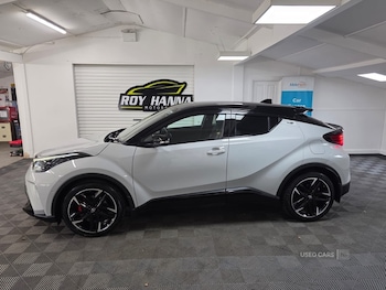 Used Toyota C-HR 2023 for sale - 78760325: Photo