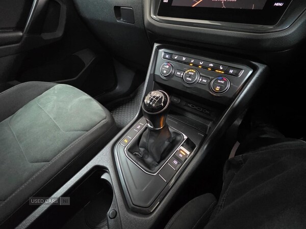 Used Volkswagen Tiguan 2019 for sale - 76608696: Photo 24