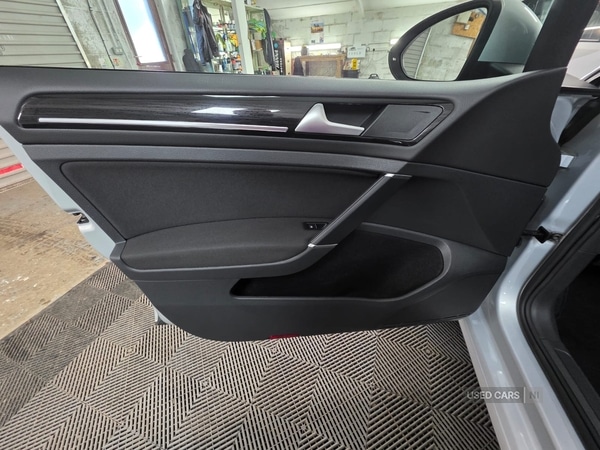 Used Volkswagen Golf 2019 for sale - 77910064: Photo 20