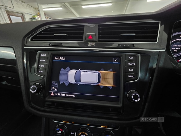 Used Volkswagen Tiguan 2017 for sale - 77254176: Photo 23