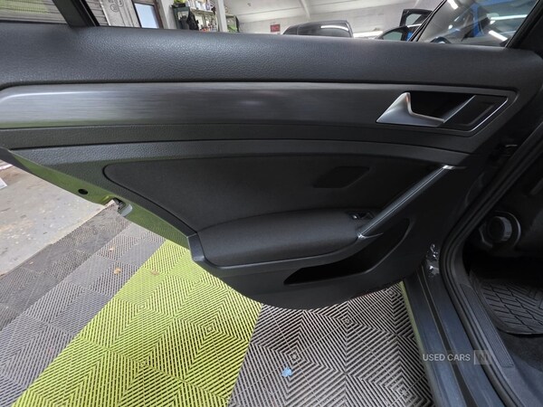 Used Volkswagen Golf 2018 for sale - 76073269: Photo 22