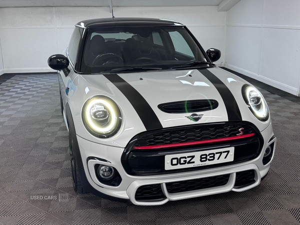 Used MINI Hatch 2019 for sale - 77441819: Photo 2