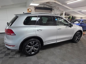 Used Volkswagen Touareg 2014 for sale - 79083921: Photo