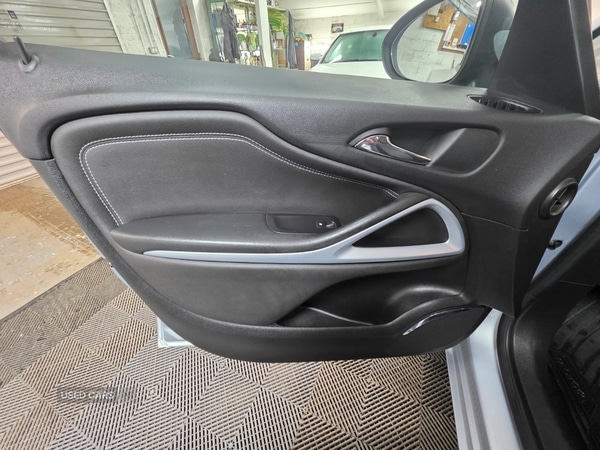 Used Vauxhall Zafira 2017 for sale - 76743950: Photo 11